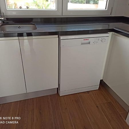 Beautiful Apartment In Third Line Beach Boliches Fuengirola Dış mekan fotoğraf