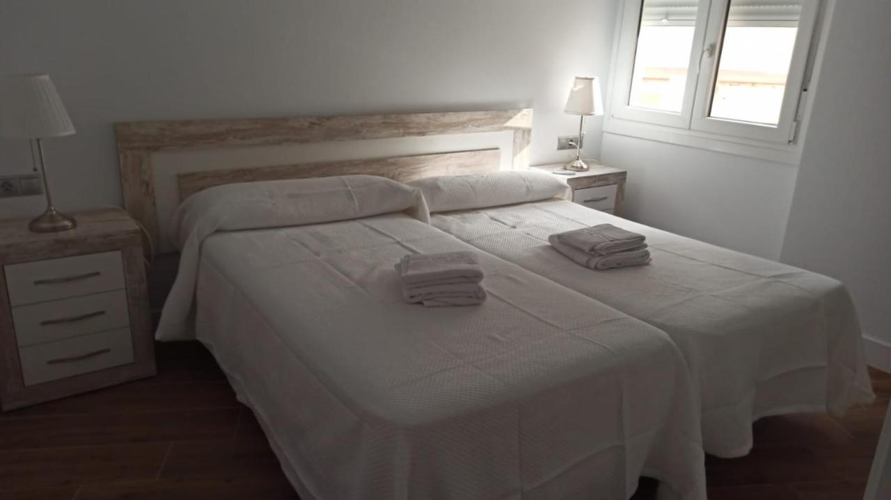 Beautiful Apartment In Third Line Beach Boliches Fuengirola Dış mekan fotoğraf