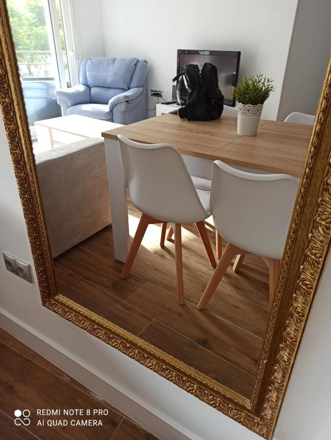 Beautiful Apartment In Third Line Beach Boliches Fuengirola Dış mekan fotoğraf